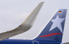 エアバス、LANとTAM航空にシャークレット装備A320初号機引き渡し