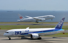 ANAとJAL、羽田の中国線増強　発着枠回収で国内減便も