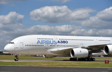 エアバス、A380neo検討も生産中止否定