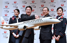 JAL、MRJを32機導入　植木社長「航空産業拡大に貢献したい」