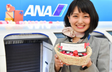 ANA、羽田でバレンタインデーのチョコ　機内は全便配布