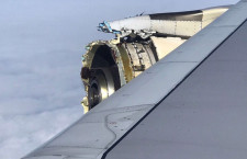 エールフランスのA380、エンジン損傷し緊急着陸　LA行きAF66便