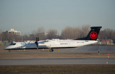 エア・カナダ、プロペラ機Dash 8を貨物機に　医療品運ぶ