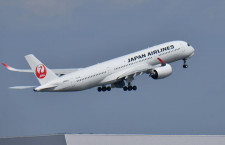 JAL福岡行きJL331便、北九州空港に代替着陸　「門限」で