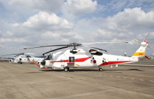 海自新哨戒ヘリ試験機、防衛装備庁へ納入　SH-60K能力向上型