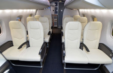 三菱航空機、MRJのエコノミー新シート公開