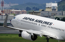 JAL、副操縦士逮捕で欠航　公務執行妨害で小松便