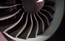 A320neo向けエンジンPW1100点検、最大700基取り下ろし