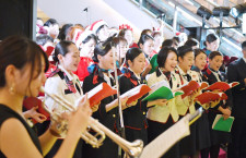 JAL合唱団フロイデ、羽田でクリスマスコンサート