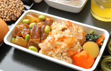 シンガポール航空、生姜焼きの機内食　日本の家庭料理、4月刷新