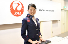「どうしたら伝わるか」同僚からも学ぶ　特集・JAL空港接客No.1 永見さんに聞く