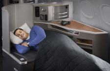 アメリカン航空、LA－ボストンにA321大陸横断仕様機　ファーストとビジネスはベッドに