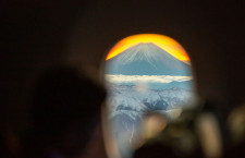 富士山より200メートル上から観賞　写真特集・平成最後の初日の出フライト（ANA編）