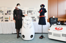JAL、羽田空港で歴代制服など展示　「スカイミュージアム」引っ越し公演
