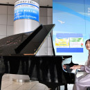 仙台空港、復興ピアノ「ローラ」期間限定設置　3/1から12まで