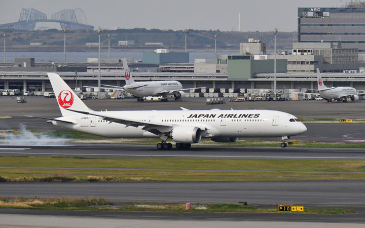 JAL、8-9月サーチャージ大幅引き上げ　欧米4万7000円