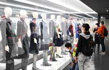 JAL、羽田の格納庫見学「スカイミュージアム」2年ぶり再開　展示も刷新