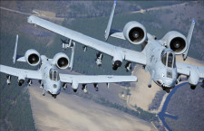 ボーイング、A-10向け新主翼納入　耐久性や整備性向上