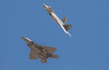 F-22、社外製ソフトの初運用成功　低コストで高移植性
