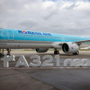 大韓航空、A321neo初号機受領　アジア初「エアスペース」で手荷物収納棚を大型化