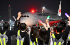 JAL、国際線旅客60万人目前に　利用率83.4％＝7月実績