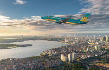ベトナム航空、737MAXを50機発注　米国と経済関係強化