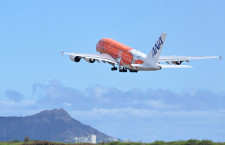 ANA、A380でホノルル往復7.6万円タイムセール　ピーチポイント付与も