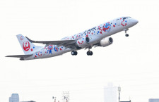 JAL、ミャクミャクJET就航　E190で地方にも大阪万博PR