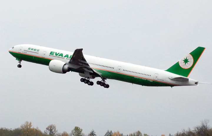 ALC、エバー航空に777-300ER新造機2機リース 16年納入