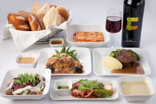 デルタ航空 日本路線ビジネスクラスの機内食刷新