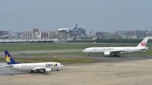 福岡 空港 滑走 路 増設