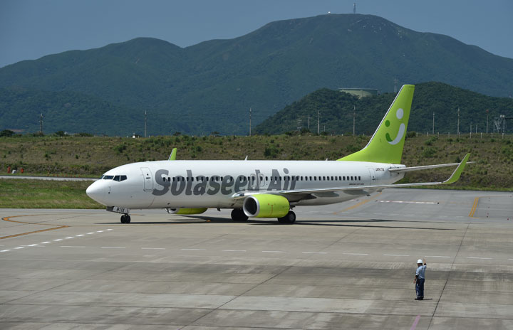 ソラシド21年4-9月期、最終赤字17億円 通期未定