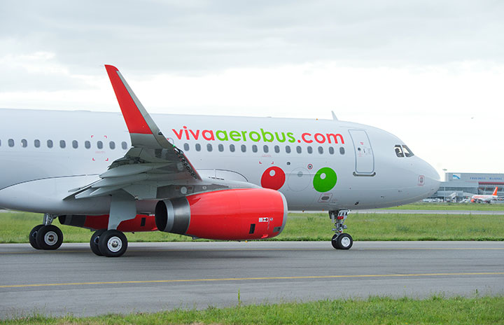 【未開封】AIRBUS A320 エアーバス 150505_A320_viv_02-720.jpg