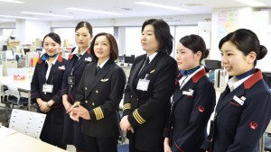 パイロットの能力 男女差ない 特集 日本初のjal女性機長が歩む道 前編