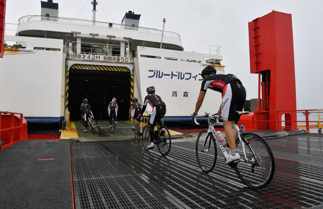 サイクリングで青森活性化 Jal自転車部 機長やcaが試走