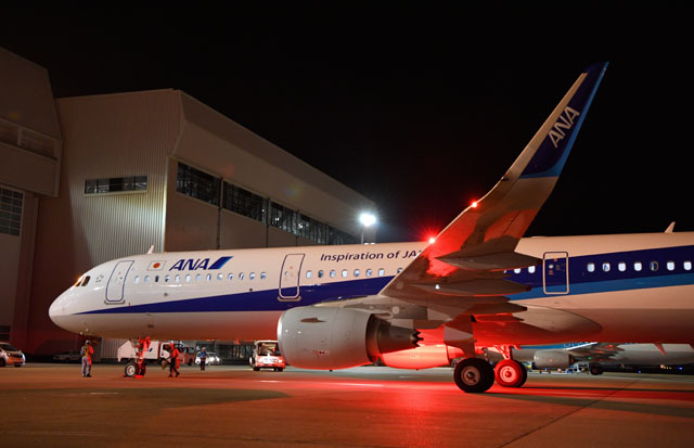 Ana A321ceo初号機が羽田到着 上級クラスに電動新シート