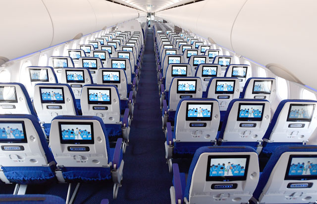 各席に個人モニターや電源装備 写真特集・ANA A321neo初号機（機内編）