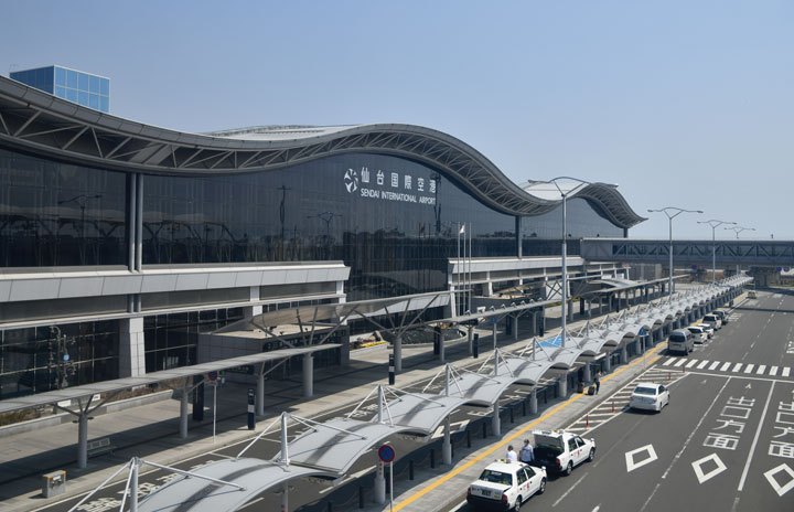 仙台空港、ターミナル改装工事中断　再開未定