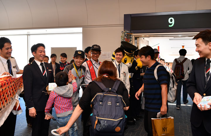 180505_b0083_jal-720.jpg