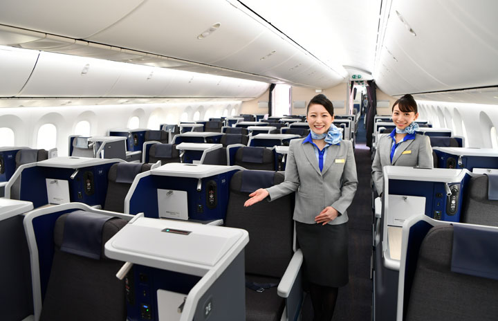 A380と同じ新フルフラットシート 写真特集・ANA 787-10（ビジネス