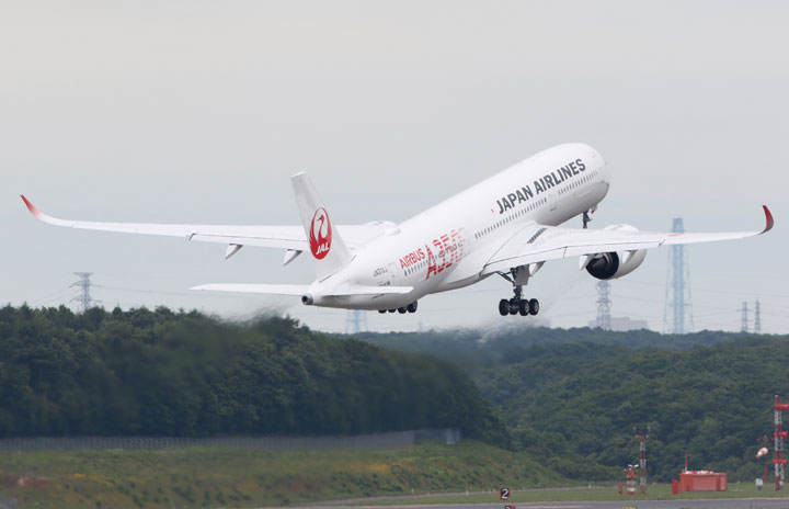 北九州と新千歳、成田初飛来 JALのA350が訓練飛行 北九州と新千歳、成田初飛来 JALのA350が訓練飛行