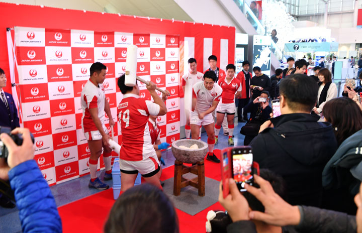 191231_0145_jal-720.jpg