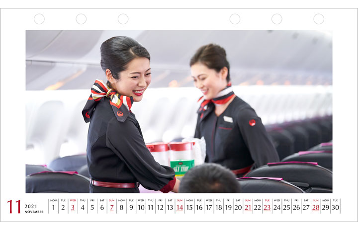 Jal 新制服でcaカレンダー復活 21年版発売