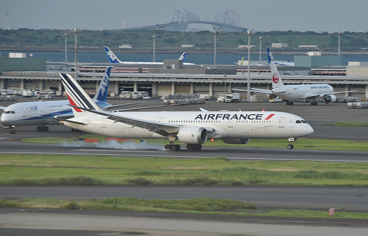 エールフランス、羽田－パリ再開　787で週3往復、7月増便も