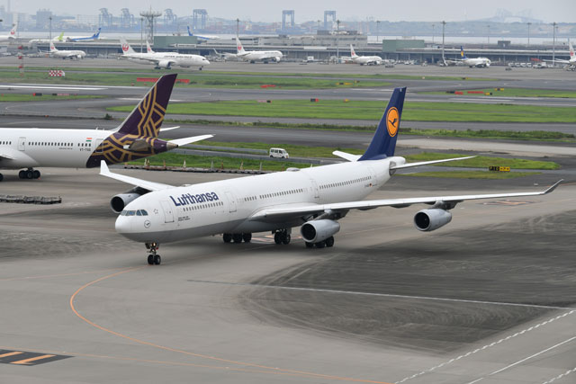 ルフトハンザ、羽田－フランクフルト線にA340-300 747-8から小型化