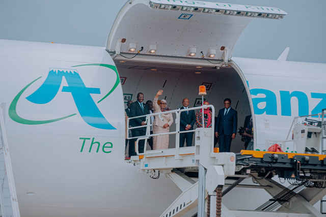 エア・タンザニア、767-300F初受領 ダルエスサラームから貨物定期便