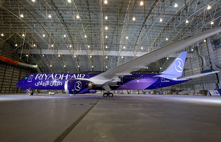 NEW! RIYADH air / サウジ DUBAIショー 1/150 サウジ新会社リヤド航空、機体デザイン公表 25年就航