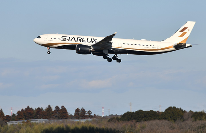 スターラックス航空、中部にA330neo 3/31から大型化、期間限定