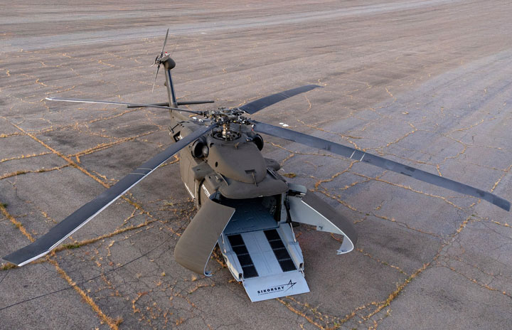 シコルスキー、UH-60を無人機「U-Hawk」に 操縦席なくし貨物室25％大型化