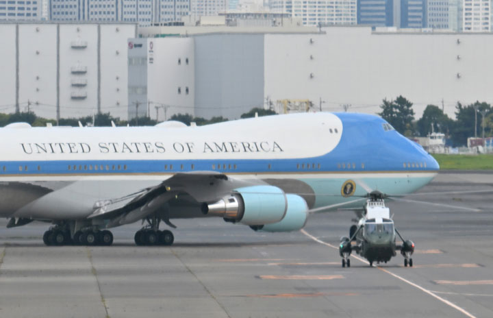トランプ大統領、羽田から離日 エアフォースワンで韓国へ
